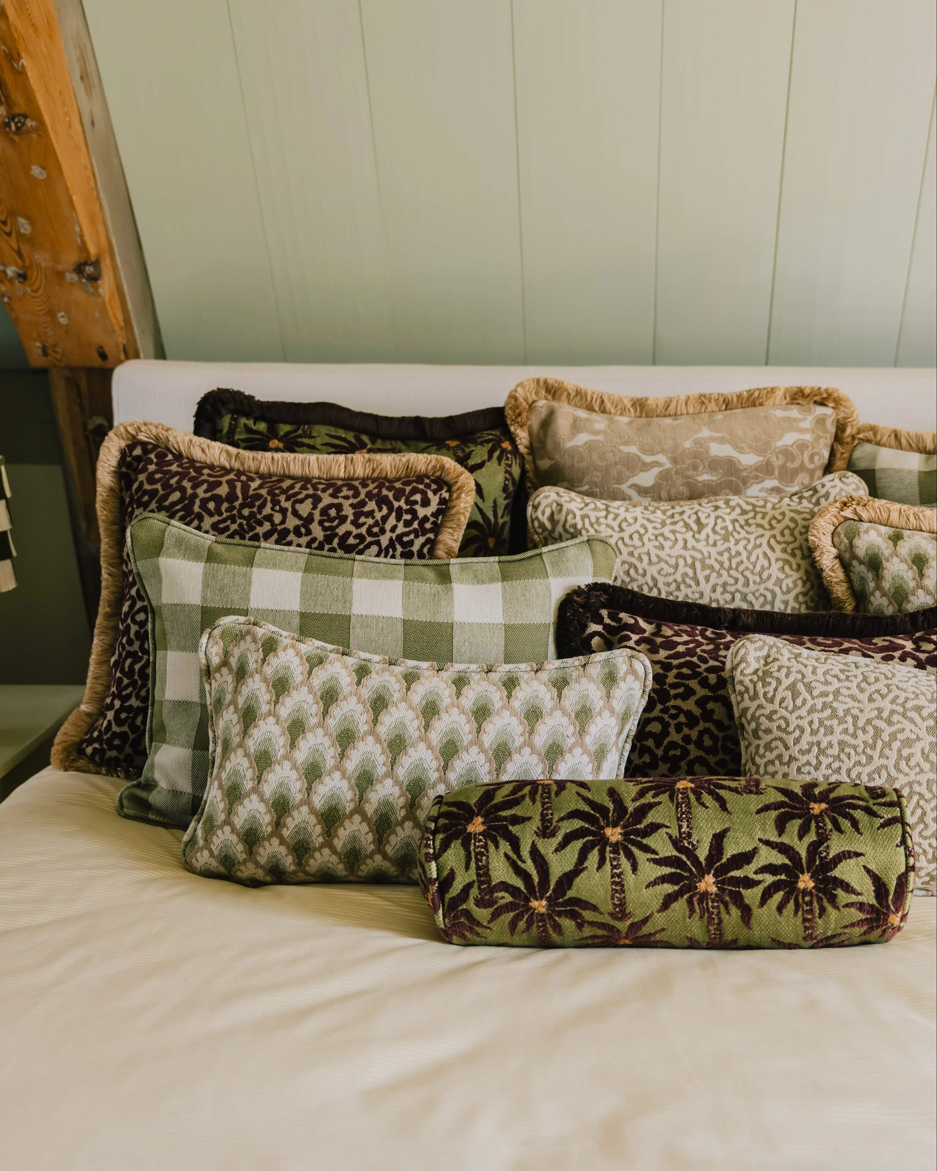 Bolster Laura Chocolate & Olive - Image 5