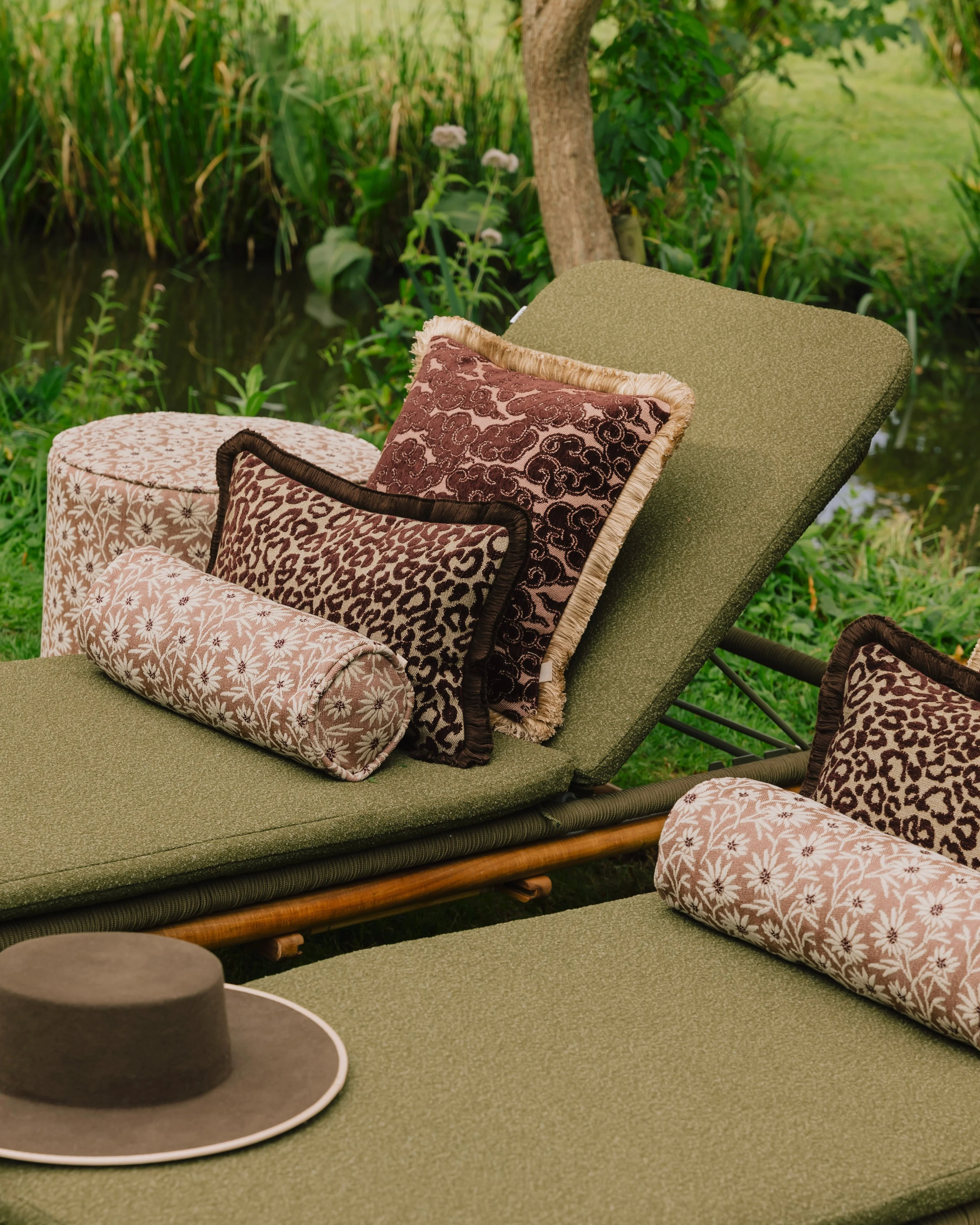 Bolster Mako Rose & Ecru - Image 3