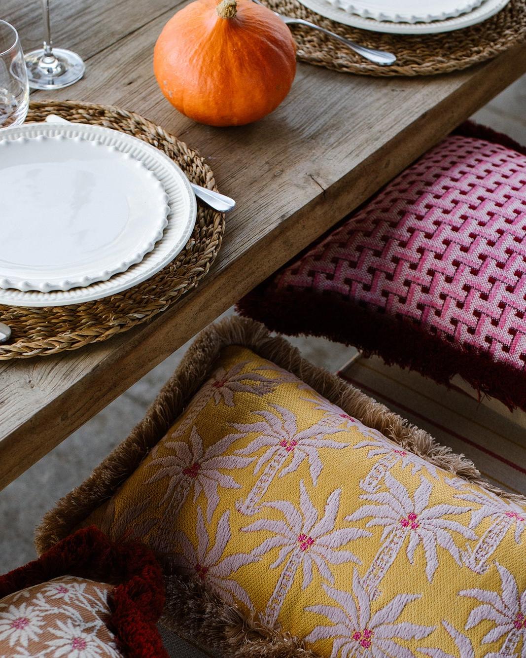 Cushion Janis Bordeaux & Pink - Image 3