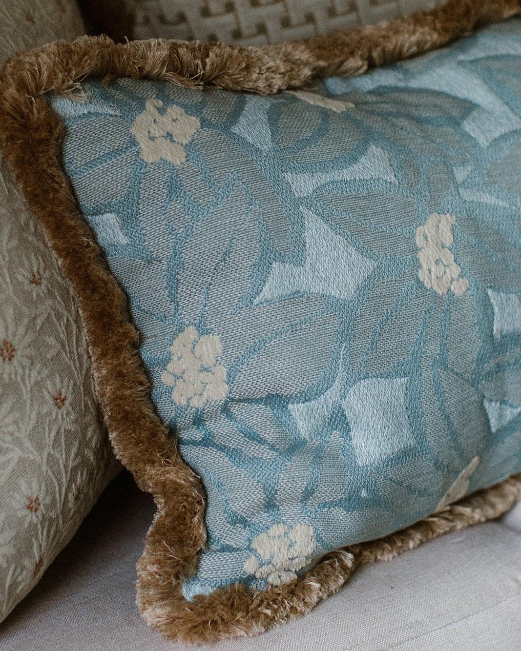 Cushion Michelle Ice - Image 5