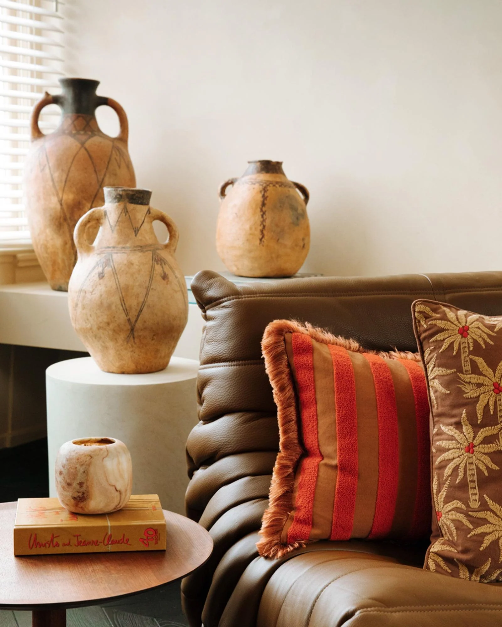 Cushion Laura Cinnamon & Sand - Image 7