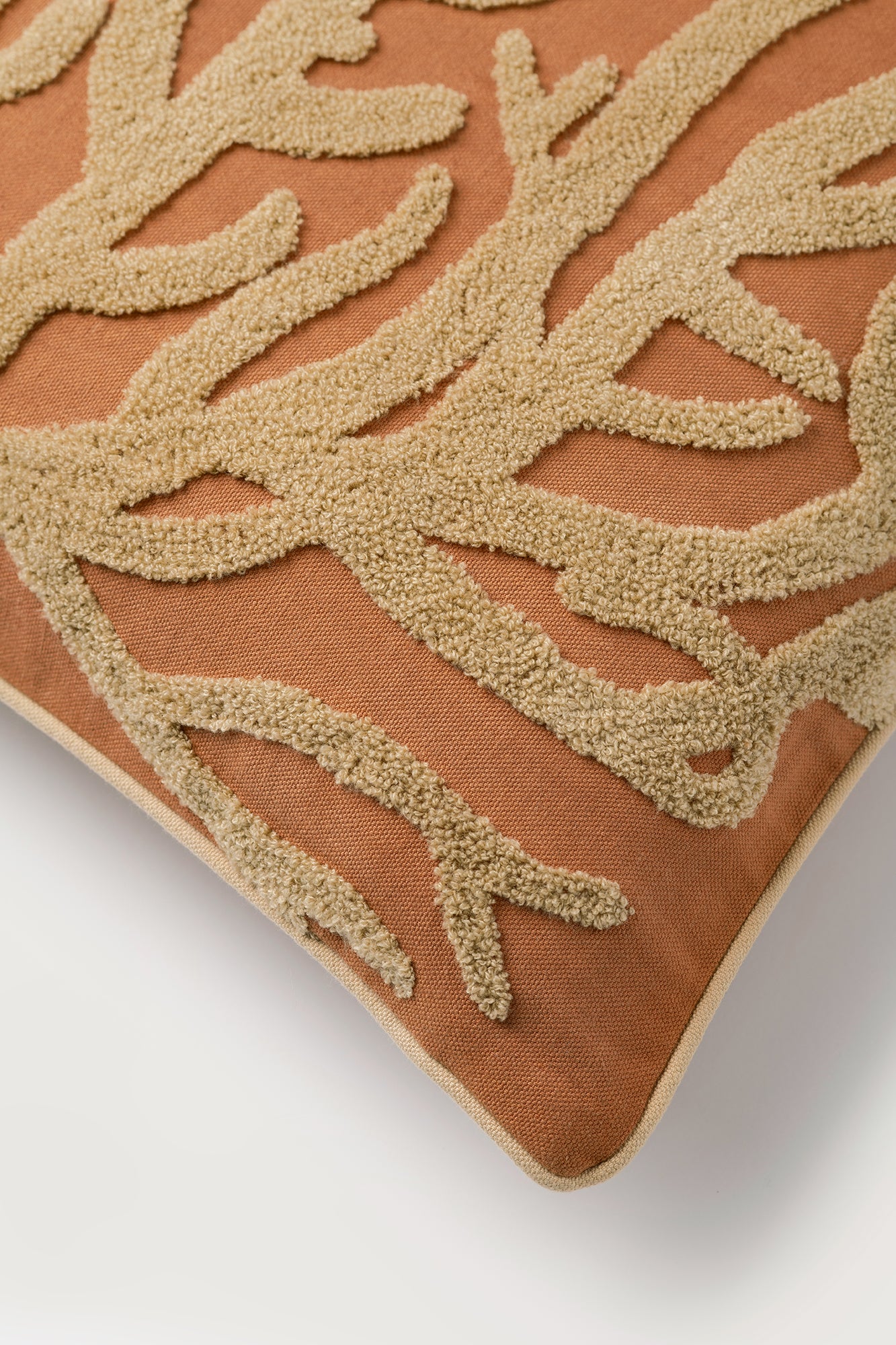 Cushion Lauren Caramel & Sand - Image 8