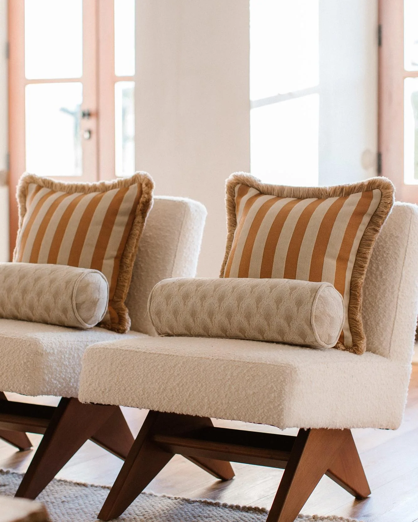 Double sided cushion Laura Moss & Caramel x Jackie Caramel & Ecru - Image 6