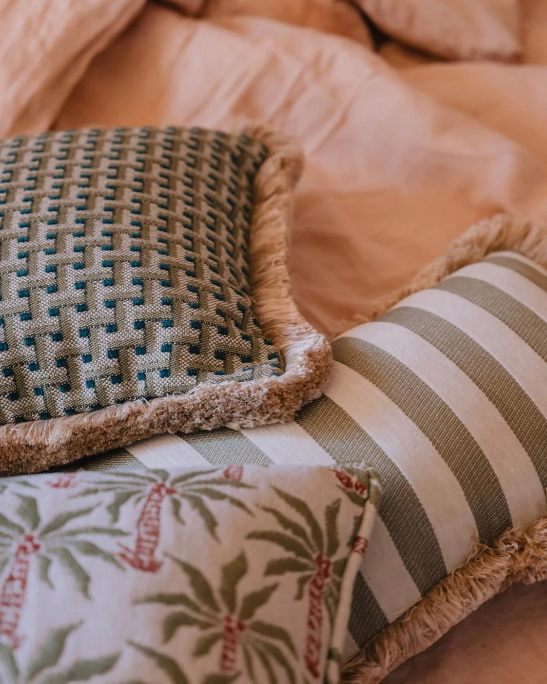 Double sided cushion Laura Olive & Spice x Janis Moss & Olive - Image 7