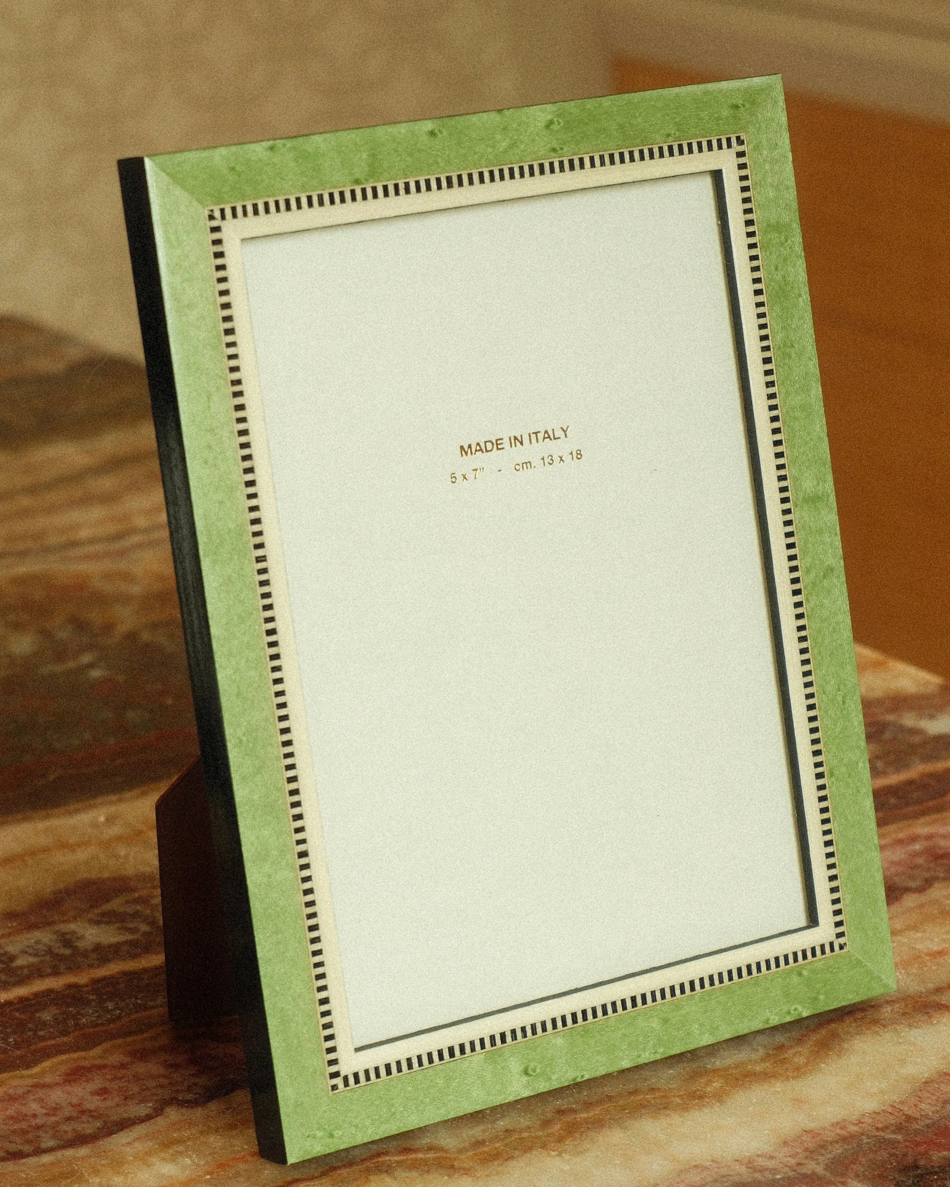 Hand-Inlaid Wooden Frame Ines | Emerald | Medium - Image 3