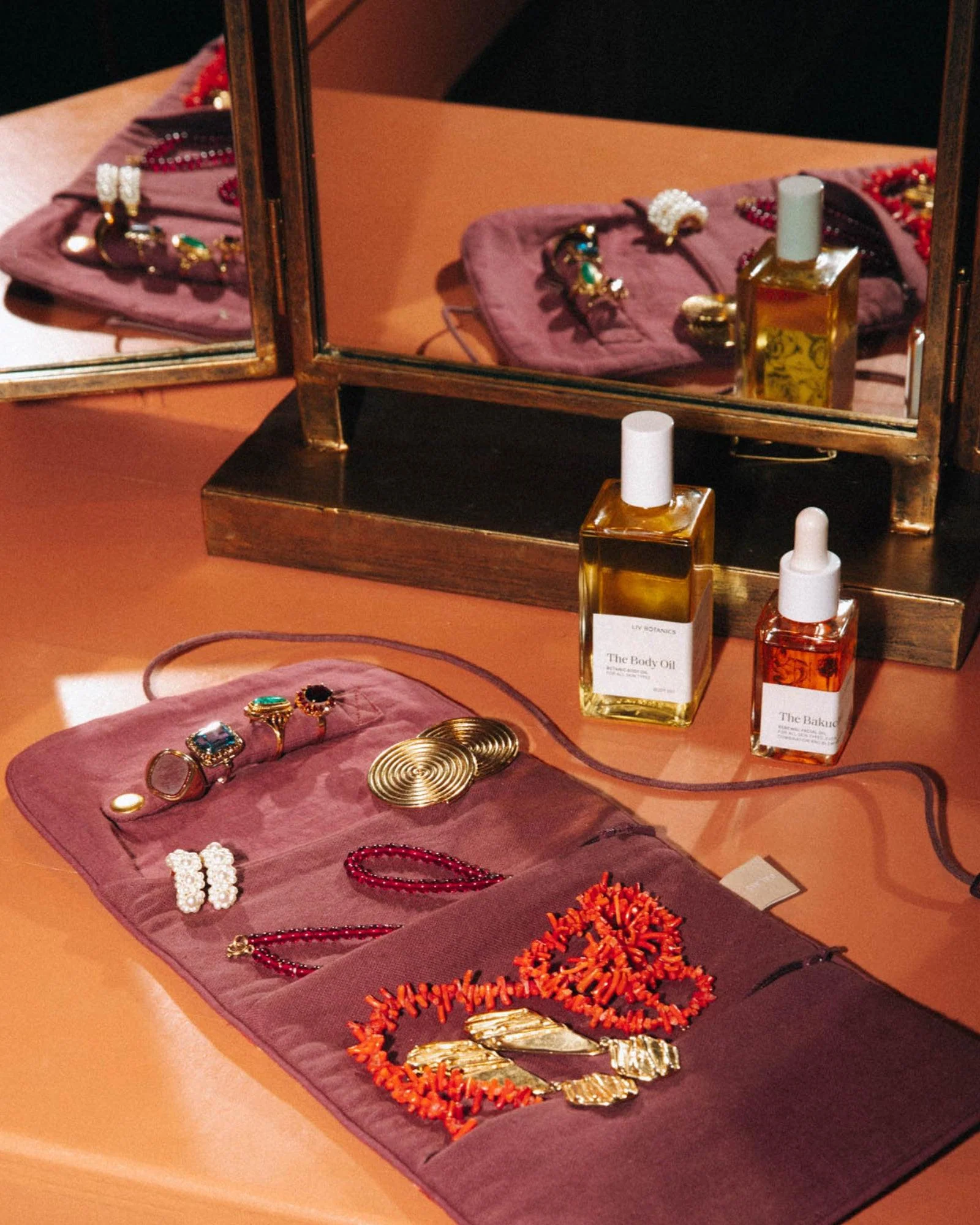 Jewelry Pouch Audrey Burgundy & Fern - Image 3